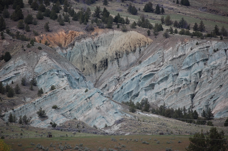 Coloured sands